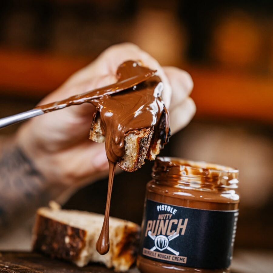 Pistole Hardcore-Food obergeile Nougat Creme Nutty Punch